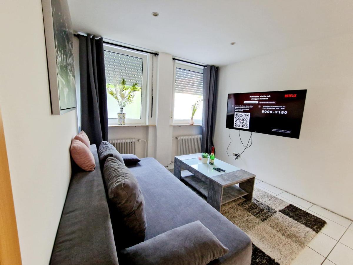 Gruppenfreundliches Apartment هيرتسوجيناوراخ المظهر الخارجي الصورة